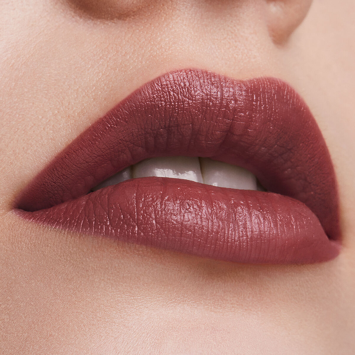 Lippenstift Estee Lauder Pure Color Irresistable 3,5 g - Schoonheid, Make - up - Estee Lauder