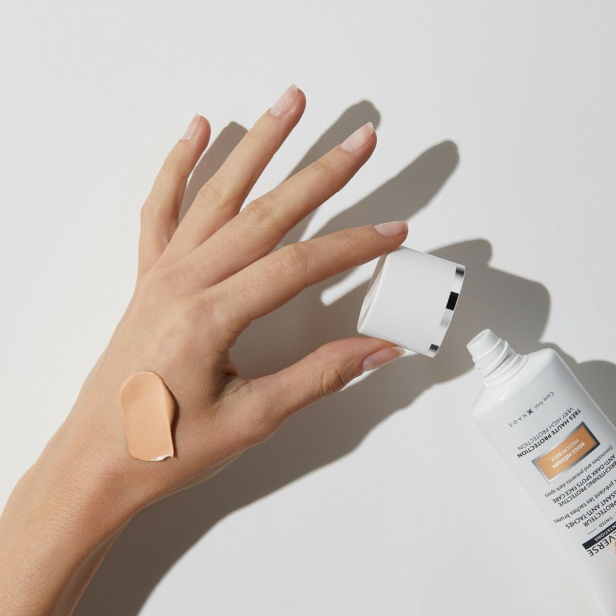 Gezichtszonnecrème Institut Esthederm PHOTO REVERSE 50 ml