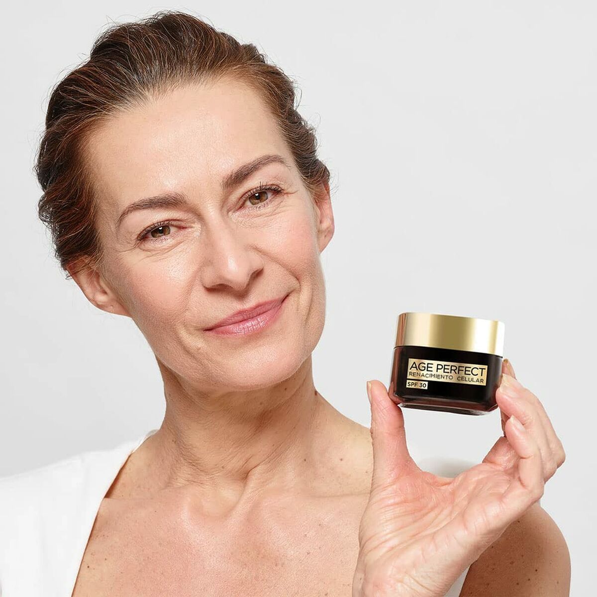 Gezichtscrème L'Oreal Make Up Age Perfect Cell Renewal Spf 30 50 ml - Schoonheid, Huidverzorging - L'Oreal Make Up