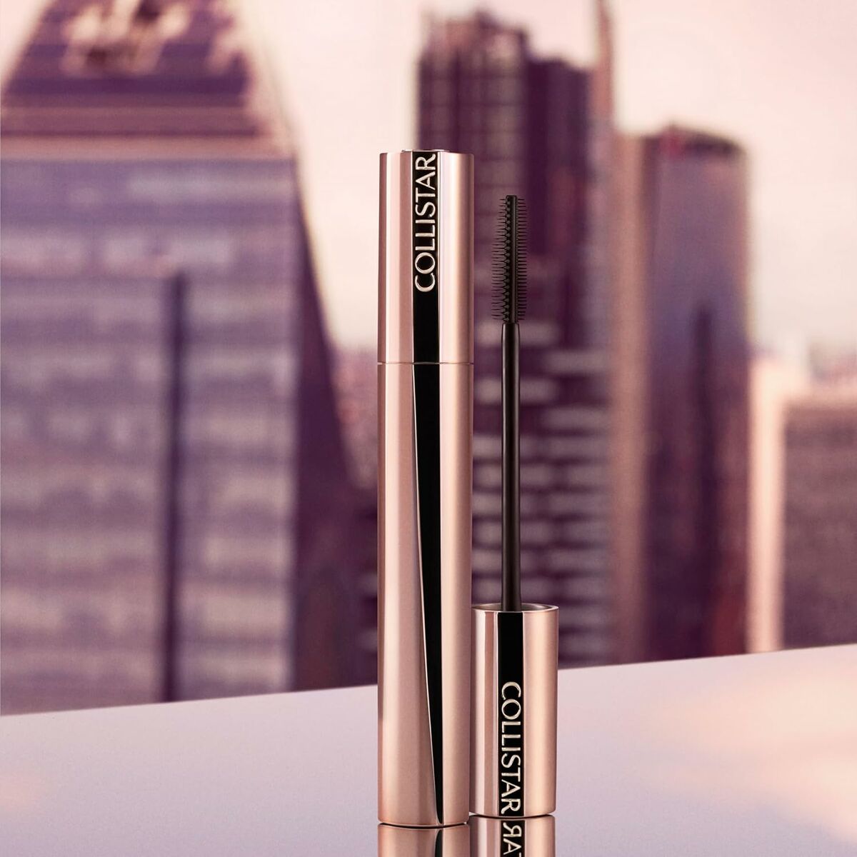 Mascara Collistar INFINITO Bruin (1 Stuks)