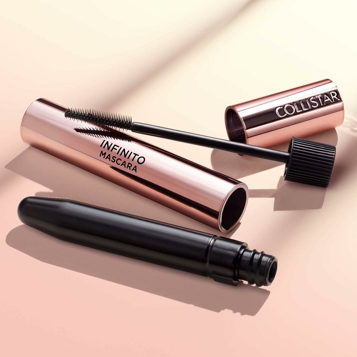 Mascara Collistar INFINITO Bruin (1 Stuks)