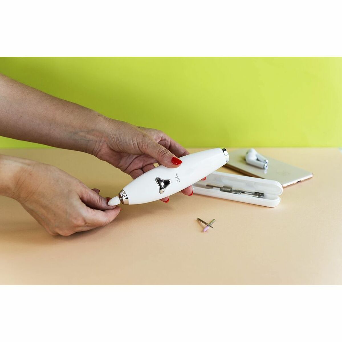 Manicureset JATA JBSM1200 Wit