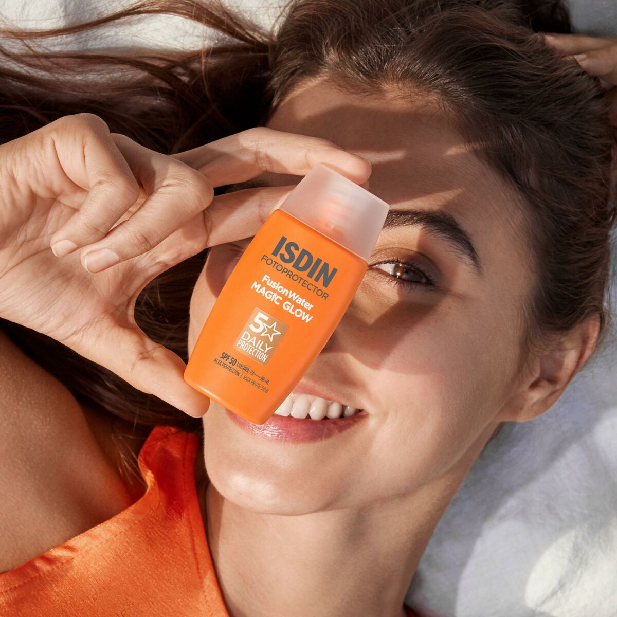 Gezichtszonnecrème Isdin Fusion water magic glow Spf 50 50 ml