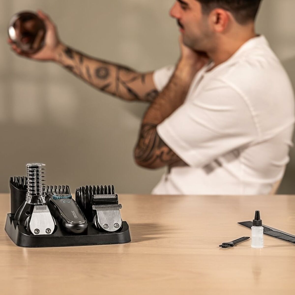 Cecotec Multigrooming PrecisionCare 6-in-1 tondeuse IPX7 met 5 verstelbare opzetkammen