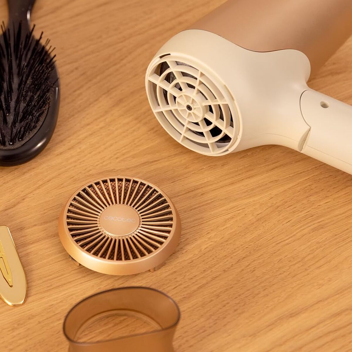 Föhn Cecotec IoniCare Power&Go Heaven 2400 W Champagne