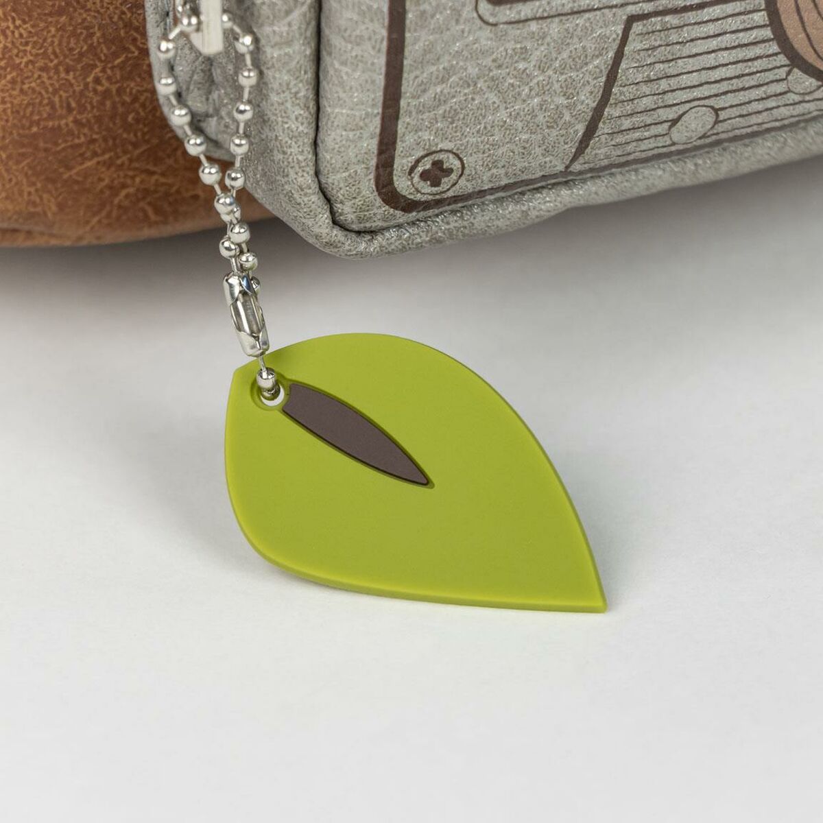 V4H9C2FF2A8666C540DB119704CF0400FA5R4683053P2