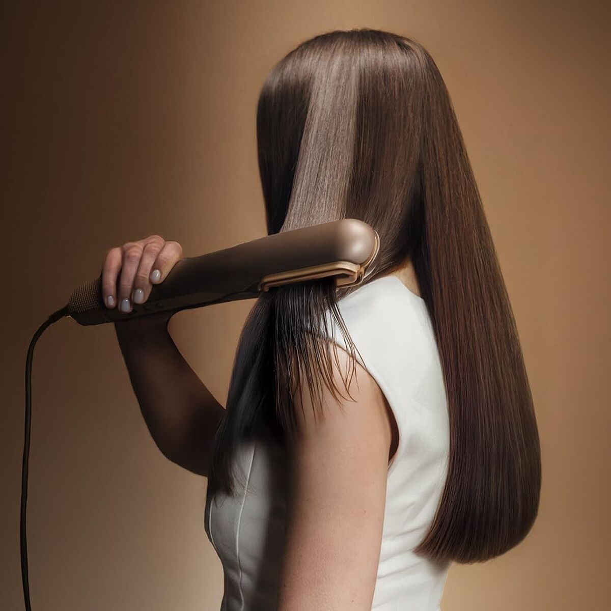 V2H018CA5A67C780C5B4D23FA6689143BF5R7558341P7