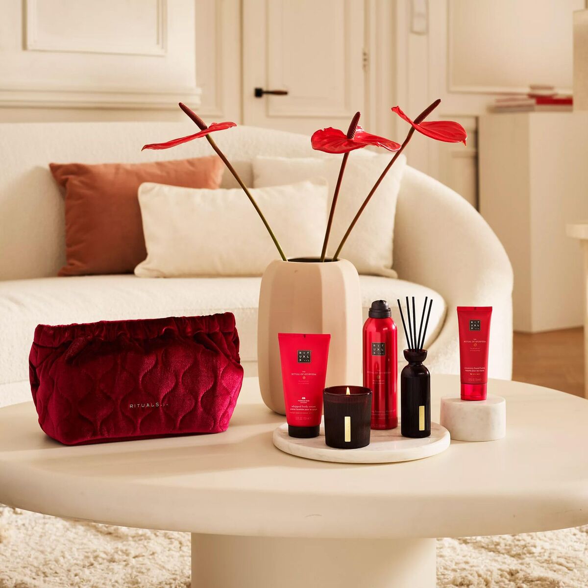 Body Lotion Rituals THE RITUAL OF AYURVEDA 5 Onderdelen