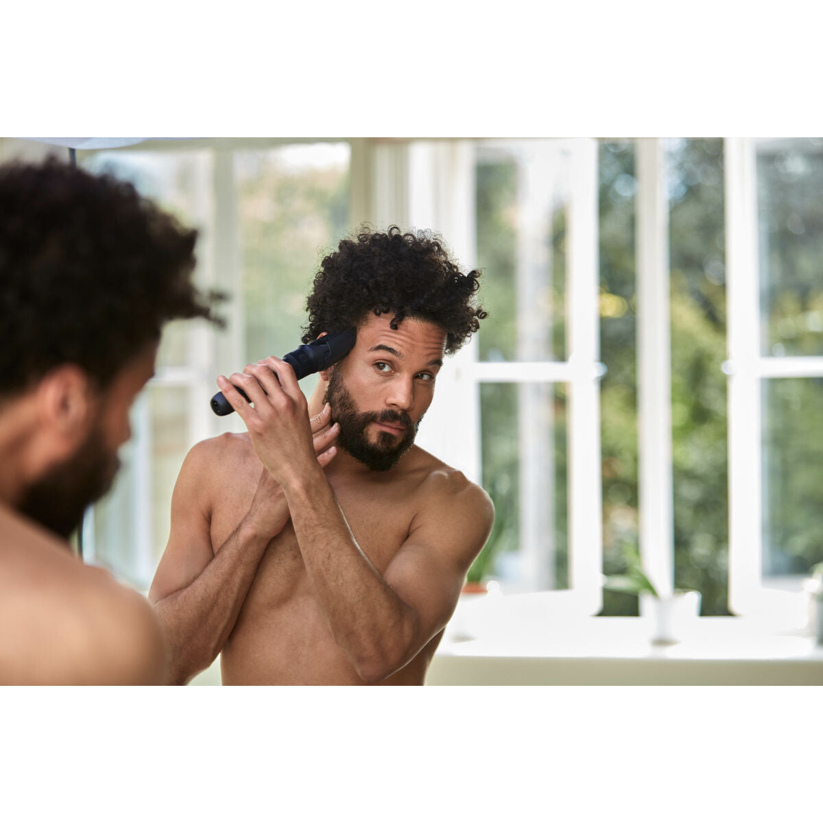 Baard en haar trimmer Panasonic ER-CKN2