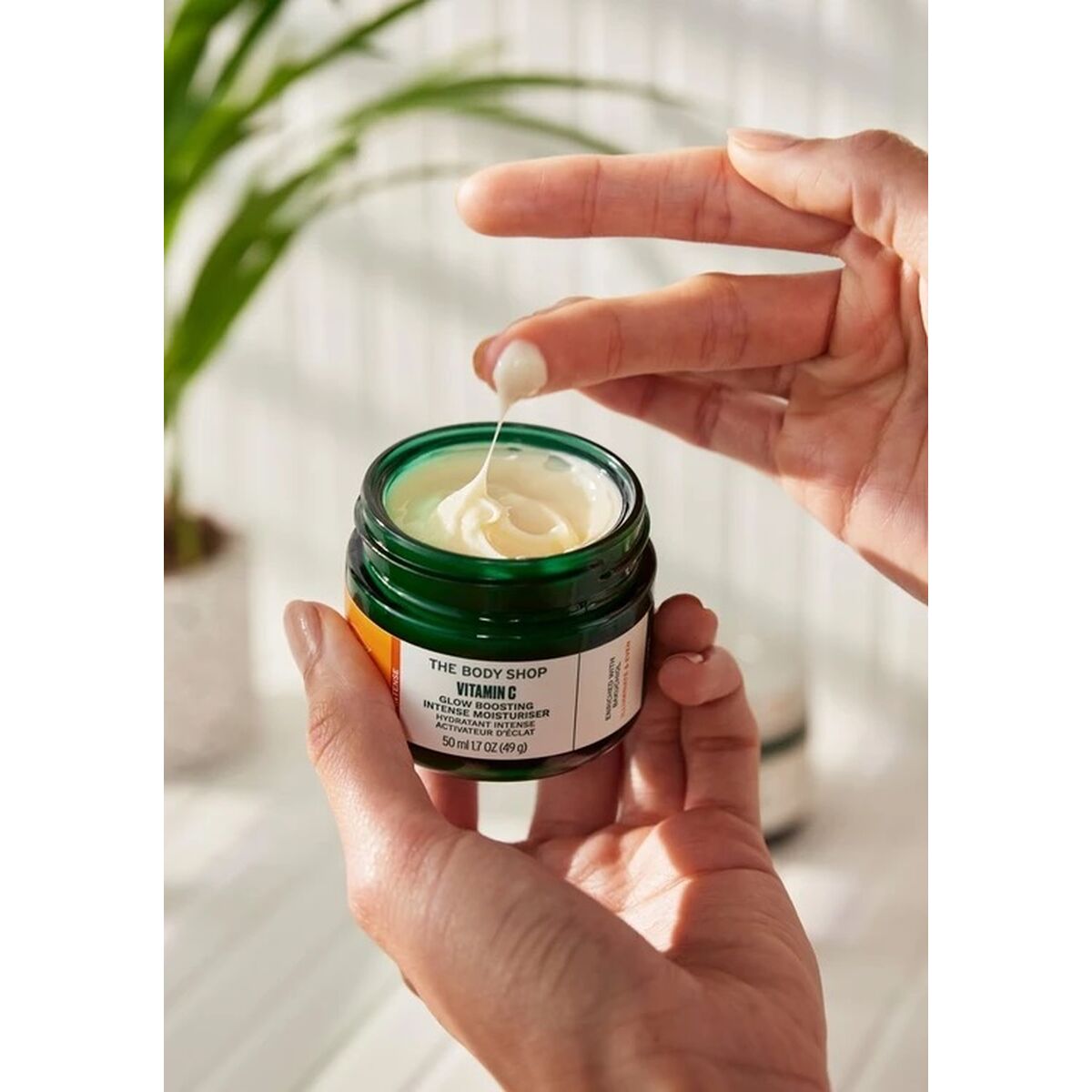 Hydraterende Gezichtscrème The Body Shop VITAMIN C 50 ml Highlighter