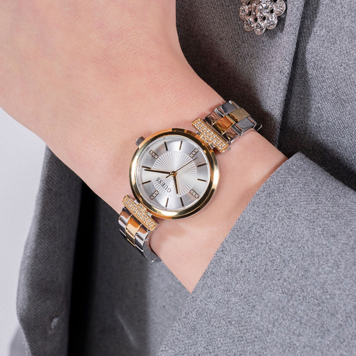 Horloge Dames Guess ARRAY - Klokken, Vrouwen - Guess