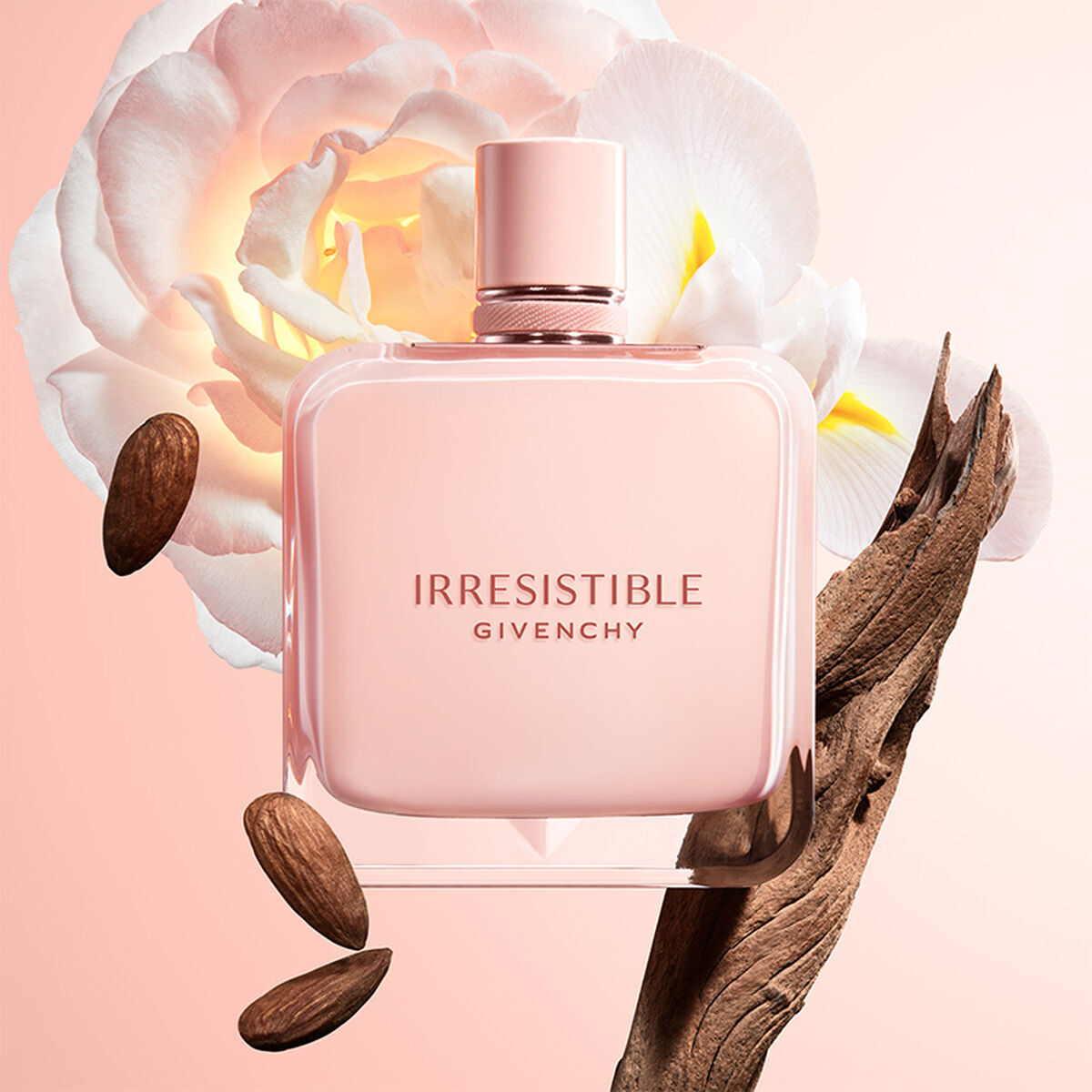 Damesparfum Givenchy IRRESISTIBLE NUDE VELVET EDP 80 ml - Schoonheid, Parfums en geuren - Givenchy