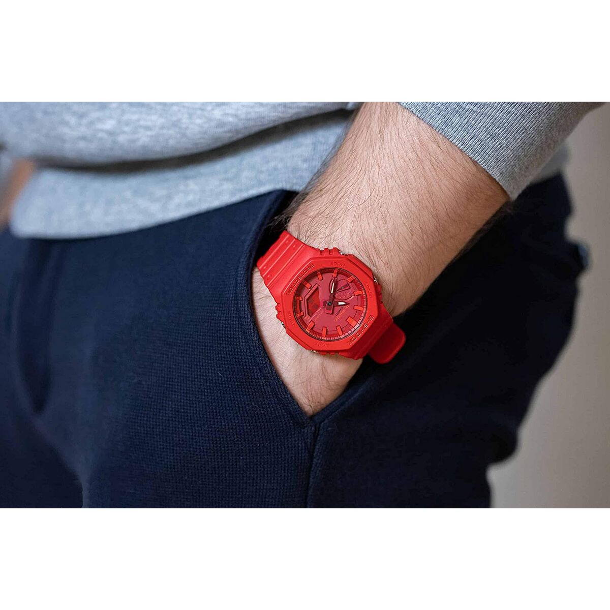 Casio GA - 2100 - 4AER Uniseks Horloge - Rood Multifunctioneel - Klokken, Unisex voor volwassenen - Casio