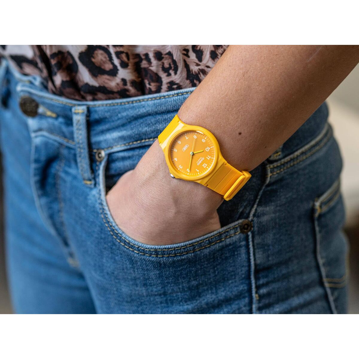 Horloge Dames Casio MQ-24B-9BEF