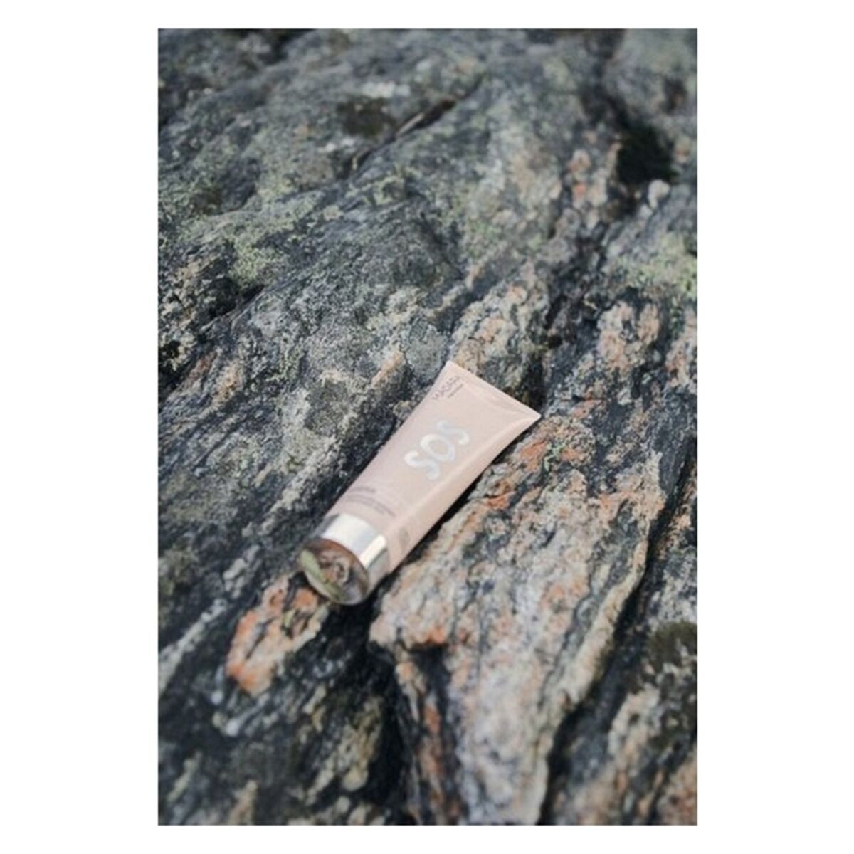 Hydraterend Gezichtsmasker Mádara Sos 60 ml Highlighter