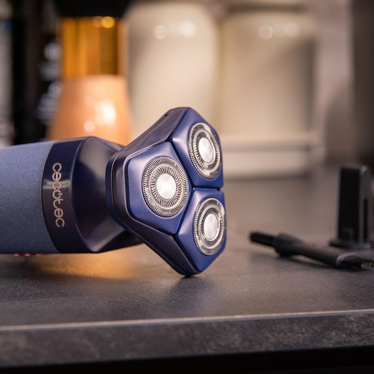 Cecotec Elektrisch Scheerapparaat PrecisionCare Elit IPX6 70min RVS Zwart - Schoonheid, Scheren en ontharen - Cecotec